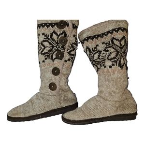 Mukluk winter boots